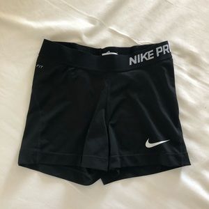 Nike Pro Shorts Women